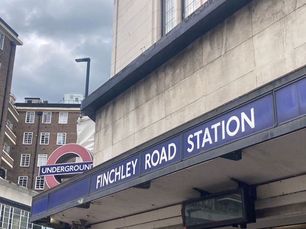 Finchley Road station